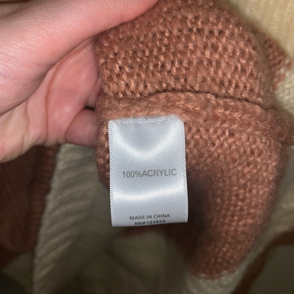 House of Harlow 1960 x Revolve Bali Stripe Sweater - Picture 6 of 7